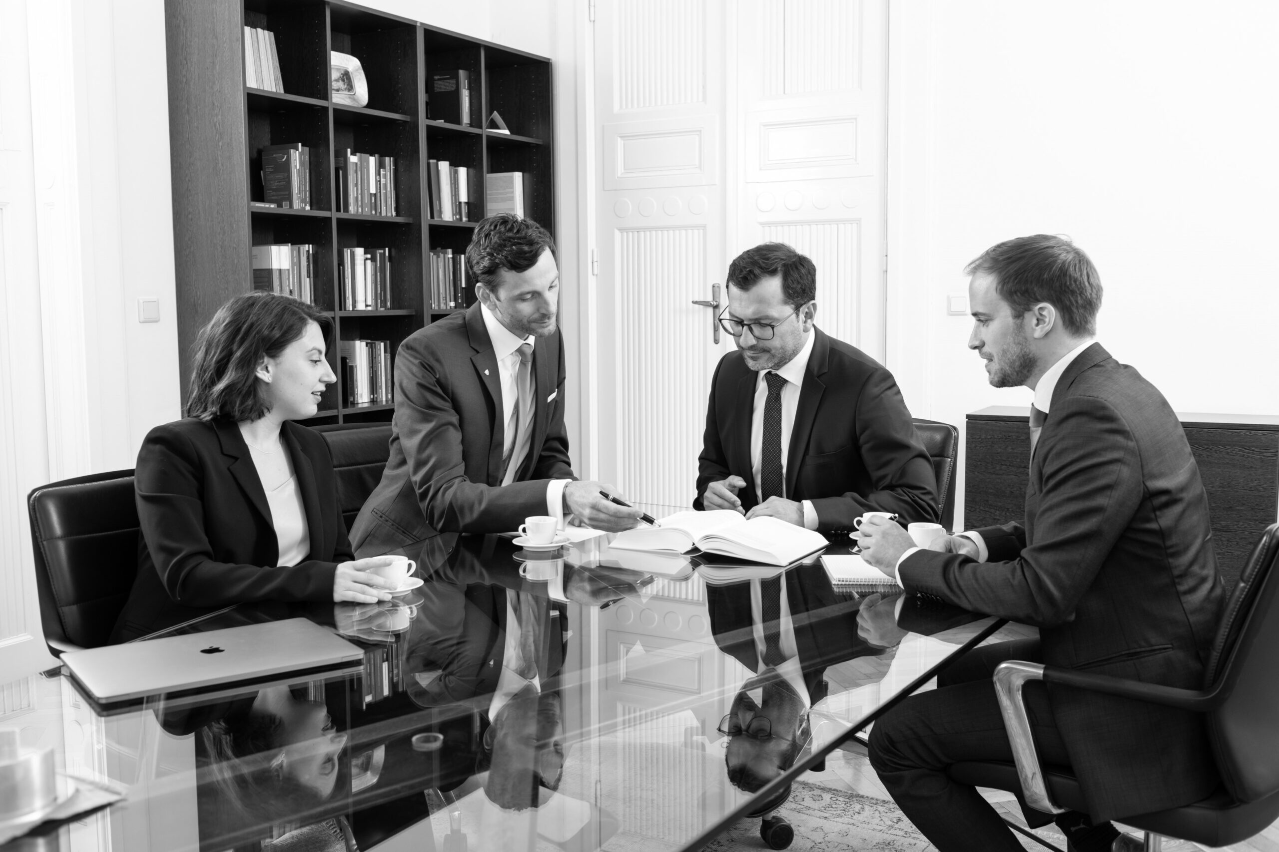 lawpoint Teambesprechung